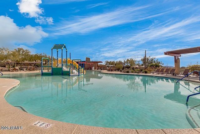 2011 W YELLOWBIRD Lane, Phoenix, AZ 85085