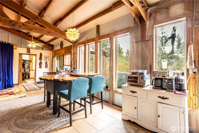 5450 Reese Hill Road, Sumas, WA 98295