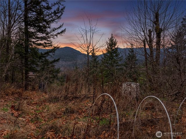 5450 Reese Hill Road, Sumas, WA 98295