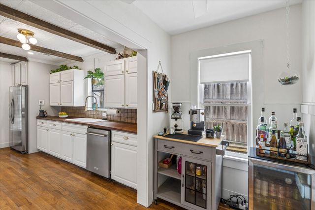 3821 W 5th Street, Fort Worth, TX 76107
