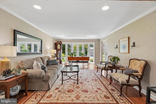 2027 WISTERIA LN, Lafayette Hill, PA 19444