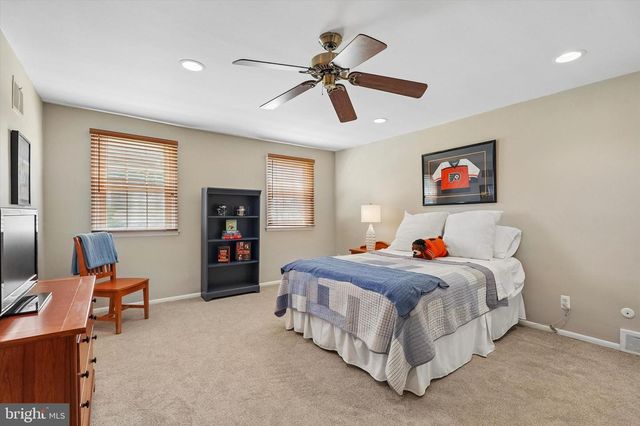 2027 WISTERIA LN, Lafayette Hill, PA 19444