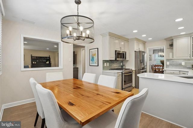 2027 WISTERIA LN, Lafayette Hill, PA 19444
