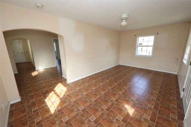 5410 Avenue M, Galveston, TX 77551