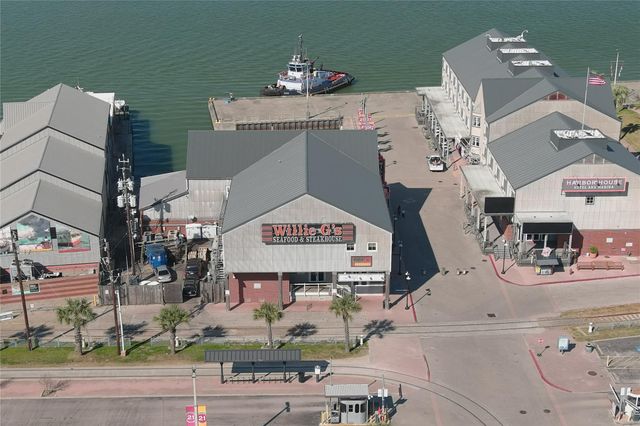 5410 Avenue M, Galveston, TX 77551