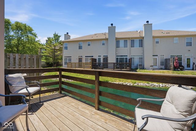 8078 Windham Lake Way, Indianapolis, IN 46214