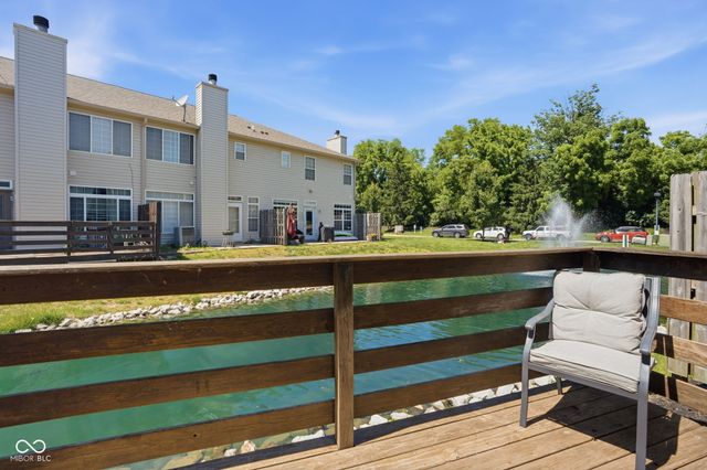 8078 Windham Lake Way, Indianapolis, IN 46214