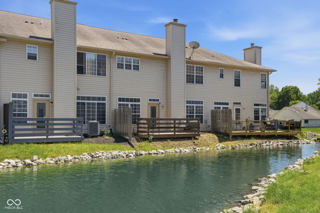 8078 Windham Lake Way, Indianapolis, IN 46214