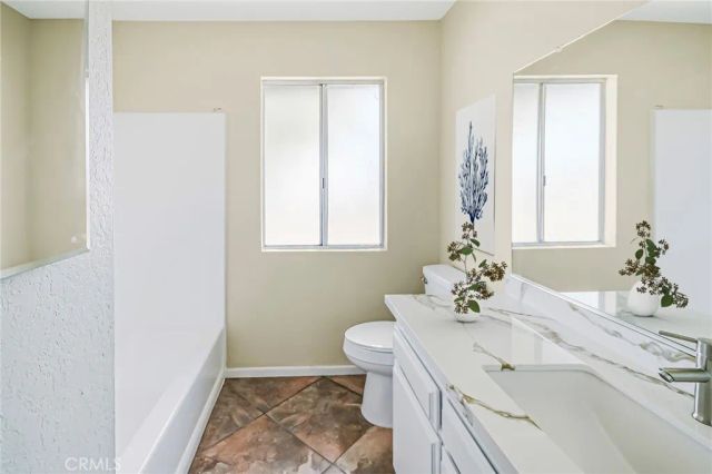 11694 Pepper Street, Hesperia, CA 92345
