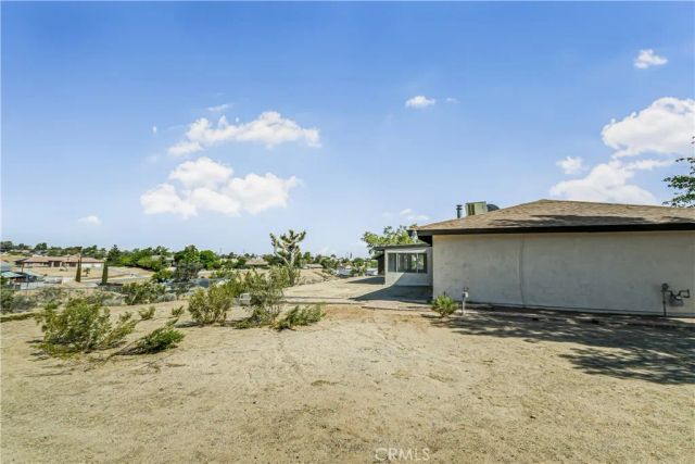 11694 Pepper Street, Hesperia, CA 92345