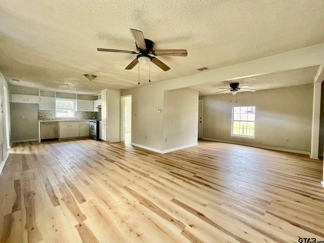 13800 CR 220, Tyler, TX 75707