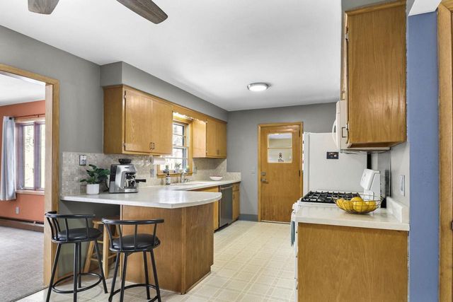 1714 Homberg Lane, Madison, WI 53716