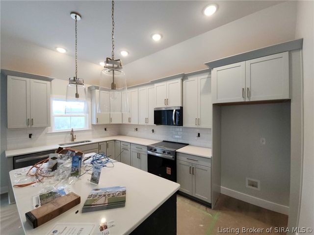 3059 Bridlewood Lane Lot 216, New Albany, IN 47150