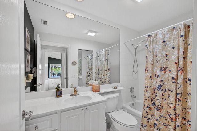 1035 SW Tamarrow Place, Stuart, FL 34997