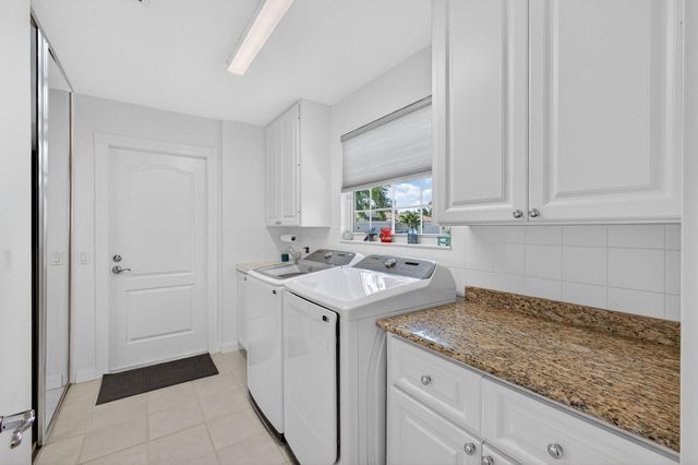 1035 SW Tamarrow Place, Stuart, FL 34997