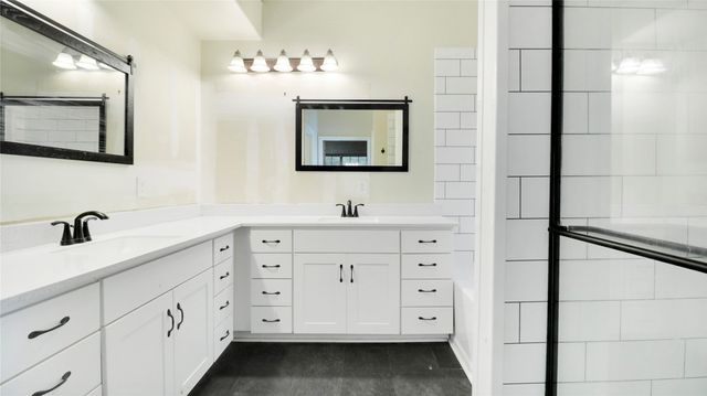 2909 Wilsonwood Way S, Sherman, TX 75092