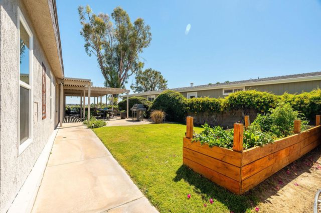 74585 Stage Line Drive, Thousand Palms, CA 92276