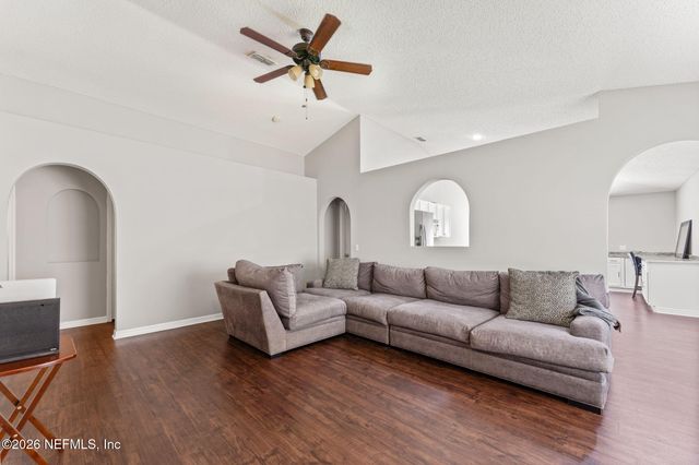 6672 GENTLE OAKS Drive W, Jacksonville, FL 32244