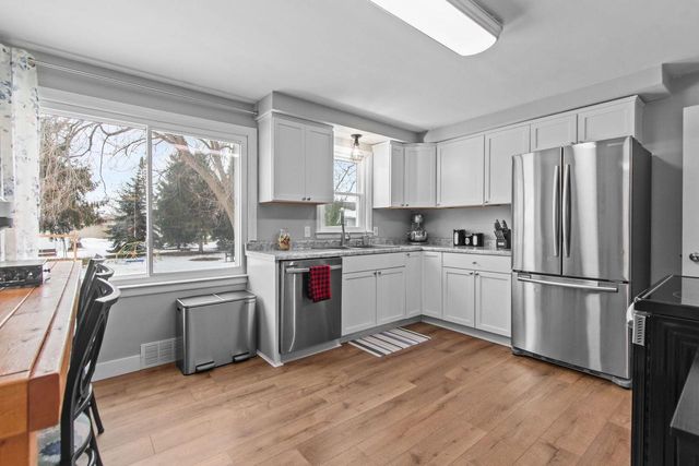 929 HARDING STREET, Menasha, WI 54952