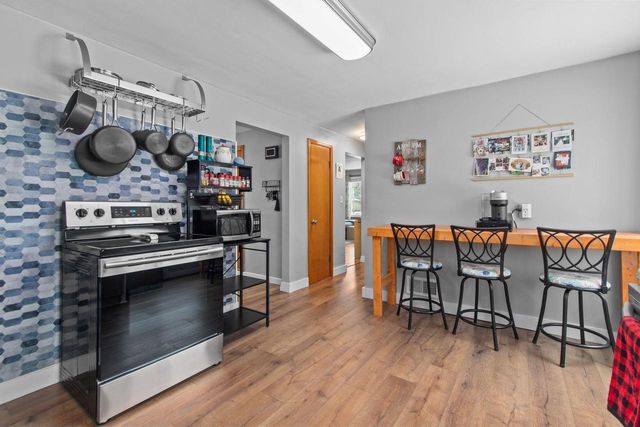 929 HARDING STREET, Menasha, WI 54952