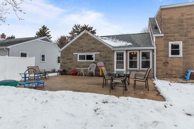 929 HARDING STREET, Menasha, WI 54952