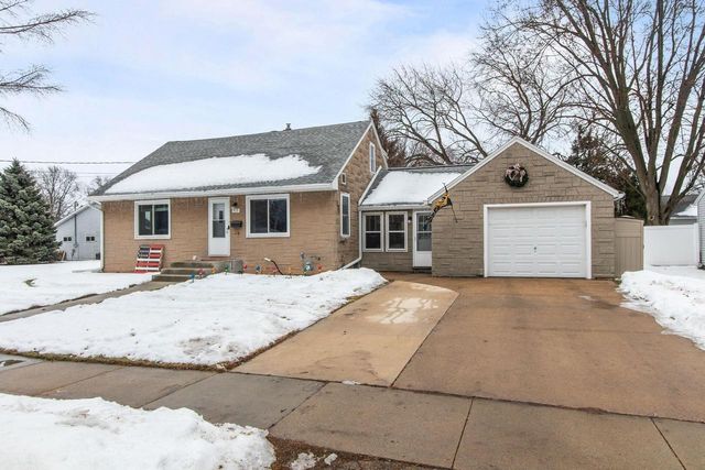 929 HARDING STREET, Menasha, WI 54952