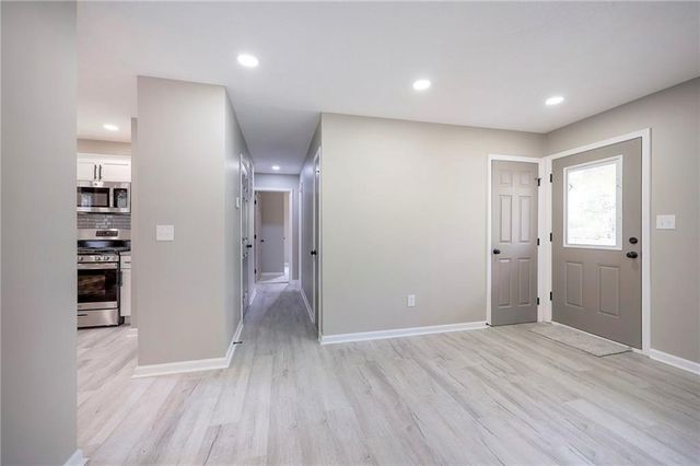 2605 S 48th Street, Kansas City, KS 66106