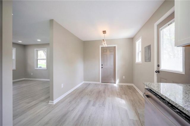2605 S 48th Street, Kansas City, KS 66106