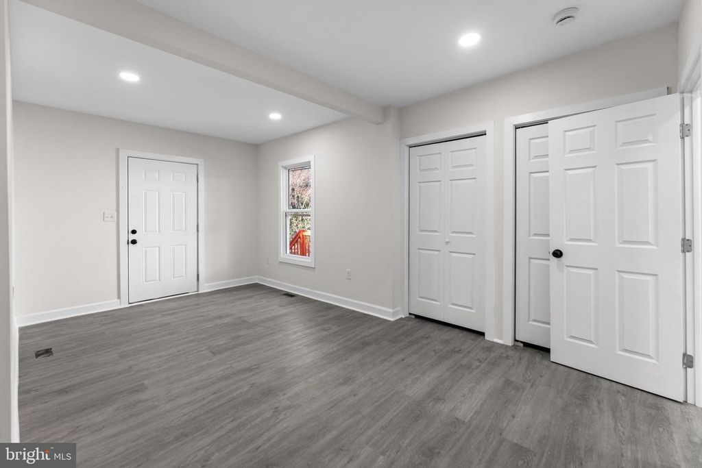 509 MCCABE AVE, Baltimore, MD 21212