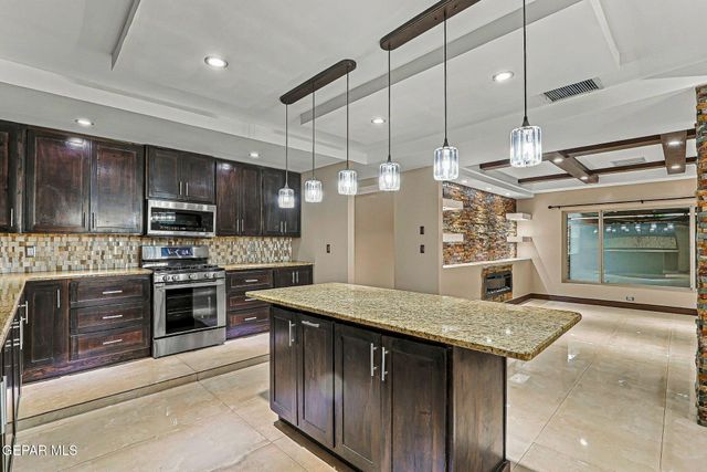 110 S GIBRALTAR Drive, El Paso, TX 79905