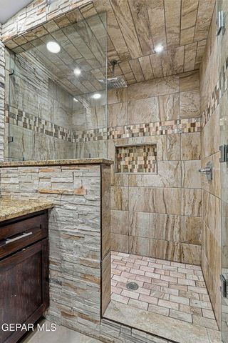 110 S GIBRALTAR Drive, El Paso, TX 79905