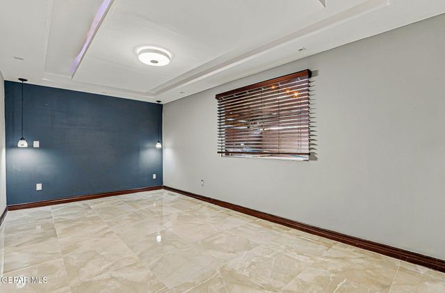 110 S GIBRALTAR Drive, El Paso, TX 79905