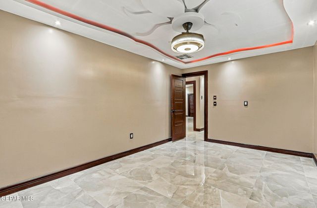 110 S GIBRALTAR Drive, El Paso, TX 79905