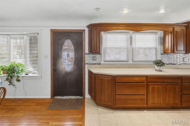 1102 Sheehan Lane, Alton, IL 62002