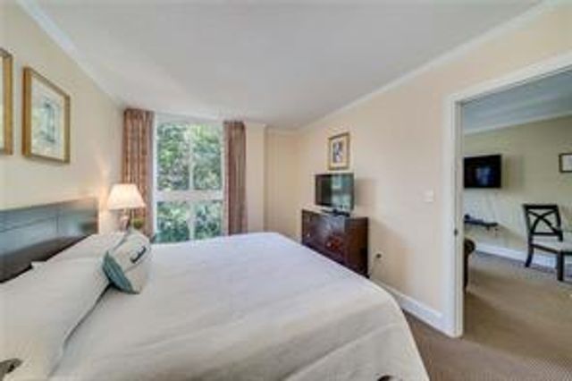 2951 S Bayshore Drive 415, Miami, FL 33133