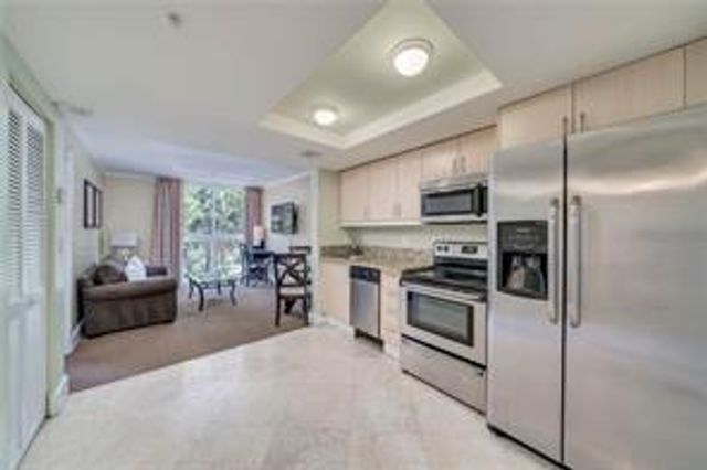 2951 S Bayshore Drive 415, Miami, FL 33133