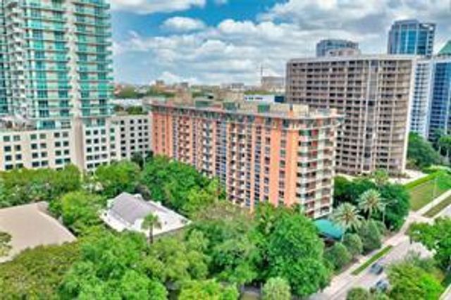 2951 S Bayshore Drive 415, Miami, FL 33133