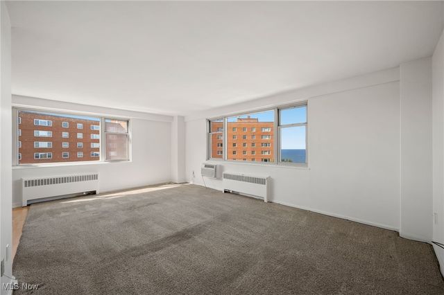 11820 Edgewater Drive 809, Lakewood, OH 44107