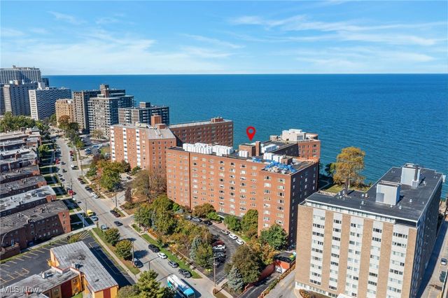 11820 Edgewater Drive 809, Lakewood, OH 44107