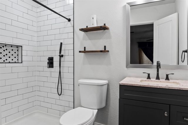 7306 Blackwillow Lane, Dallas, TX 75249