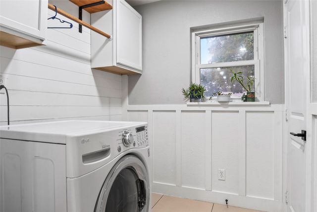 7306 Blackwillow Lane, Dallas, TX 75249