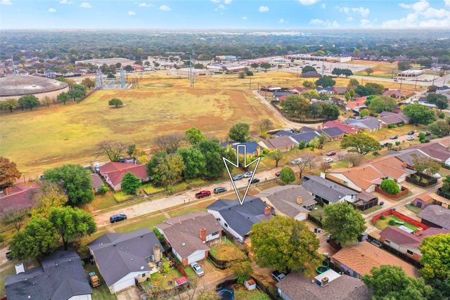 7306 Blackwillow Lane, Dallas, TX 75249