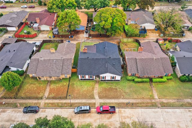 7306 Blackwillow Lane, Dallas, TX 75249
