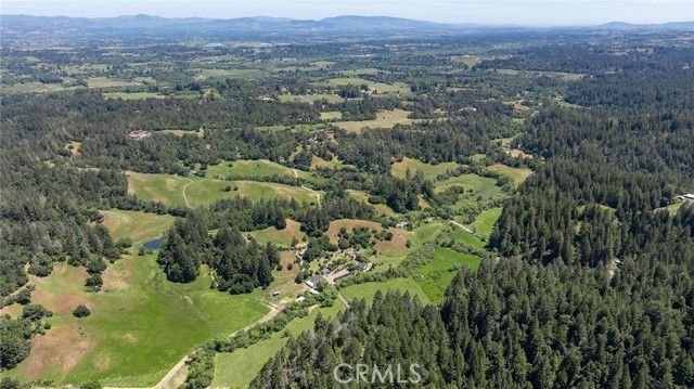 12760 Green Valley Road, Sebastopol, CA 95472