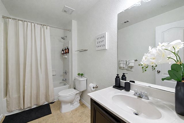 5984 Stone Mountain Road, Lewisville, TX 75056