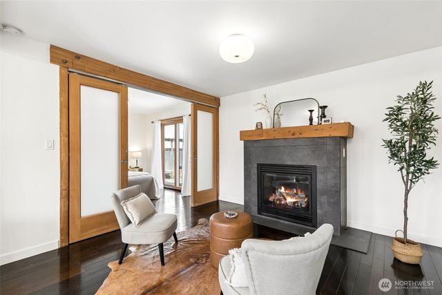 7758 Highland Park Way SW, Seattle, WA 98106