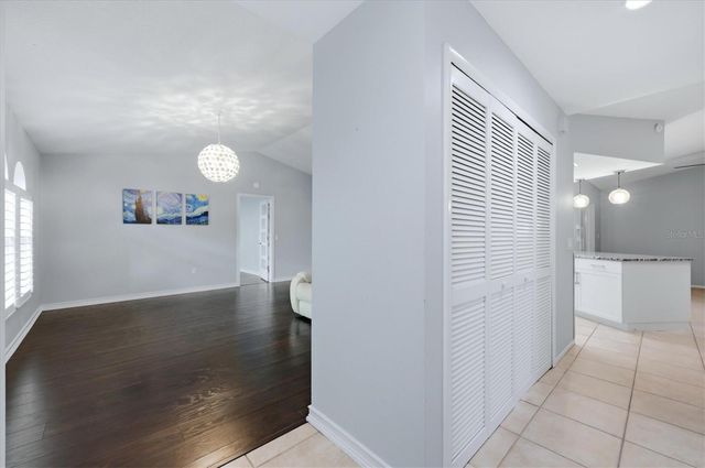 5599 WILDE OAK WAY, Sarasota, FL 34232