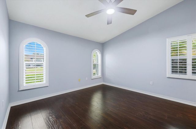 5599 WILDE OAK WAY, Sarasota, FL 34232