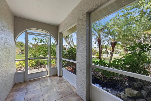 5599 WILDE OAK WAY, Sarasota, FL 34232