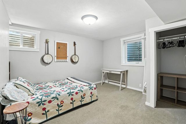 17717 N West Shore Rd, Nine Mile Falls, WA 99026